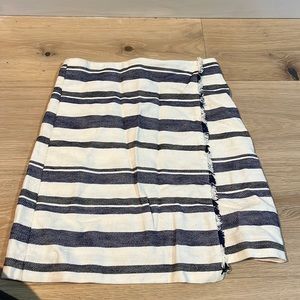 Loft size 0 faux wrap skirt
